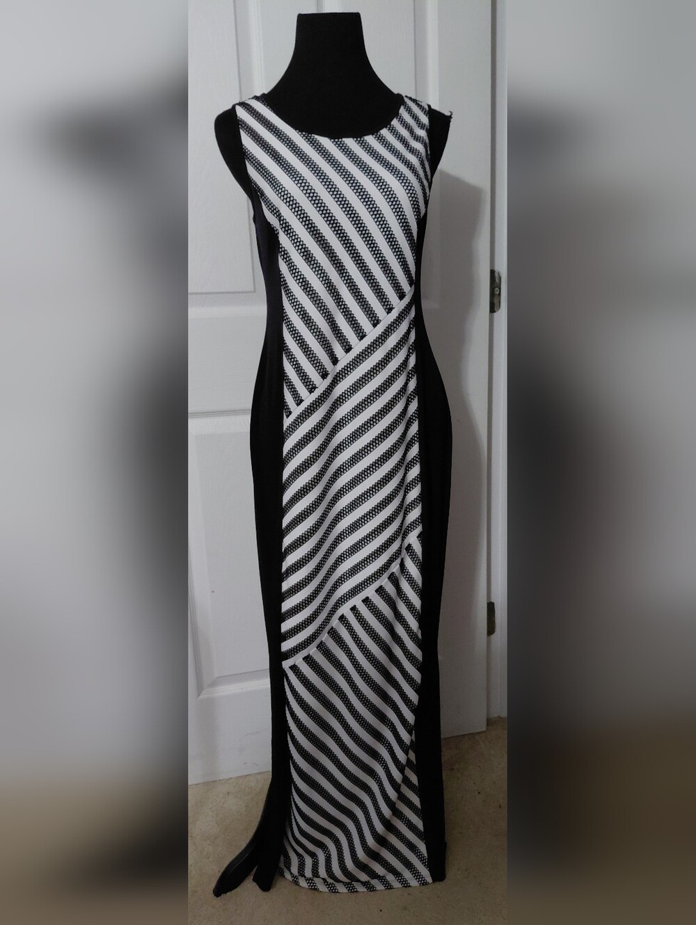 Womens Chico's Black and White Striped Sleeveless Maxi Dress
